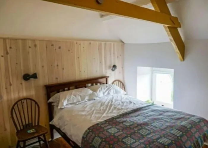 Picturesque Costal Cottage, Quite And Peaceful