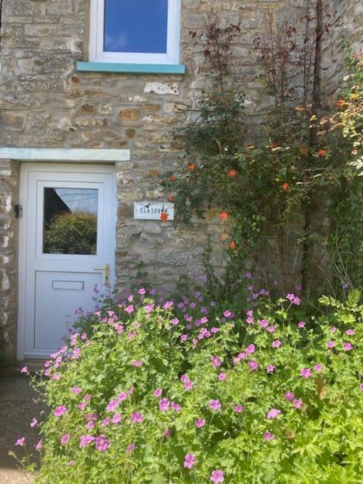 Picturesque Costal Cottage, Quite And Peaceful Holiday home